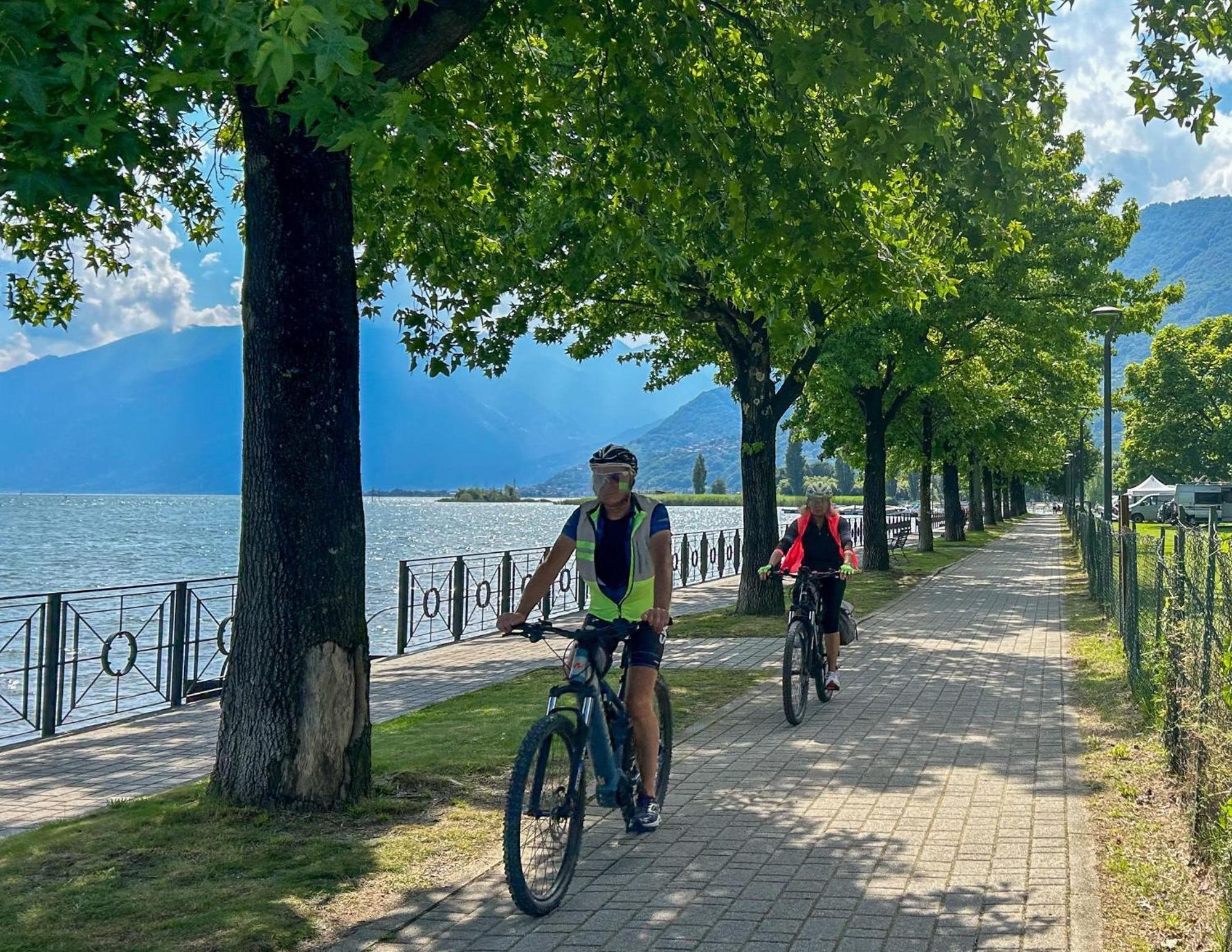 Dascio Emotion Ferienwohnung Mit Terrasse Am See 외부 사진